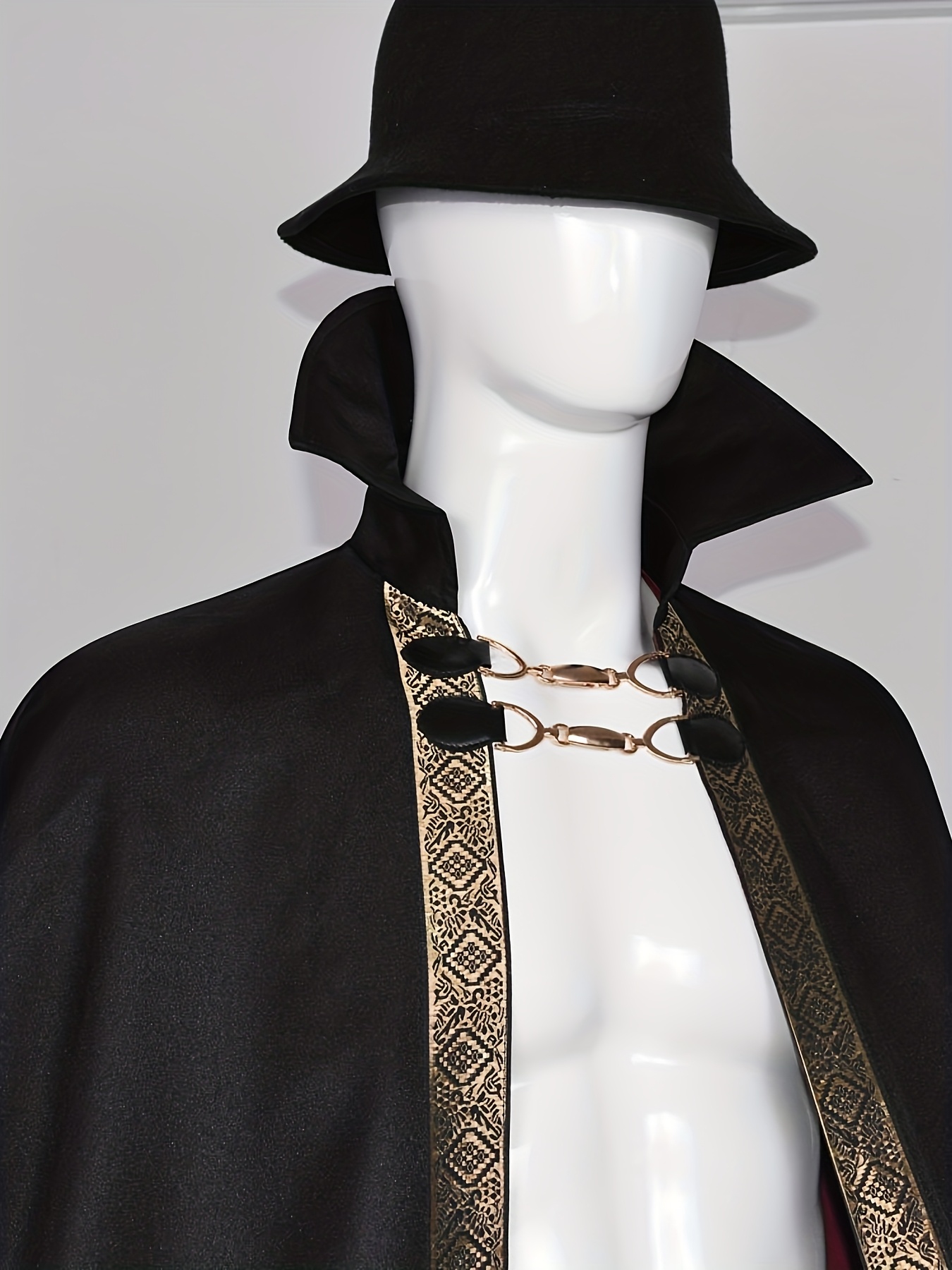 Adult Vintage Cape - Spooky Vampire Costume