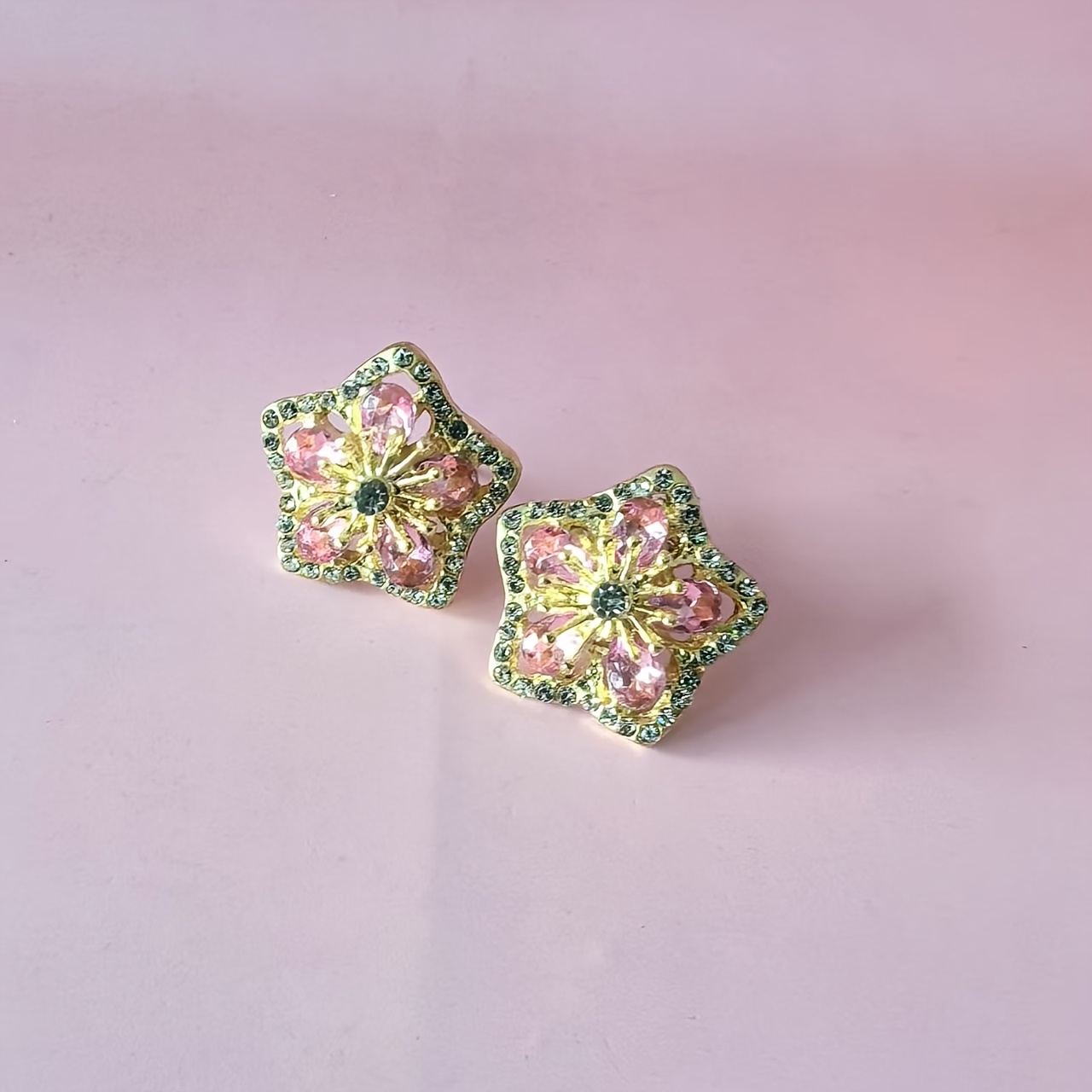 TEMU 2 piezas de aretes de flores exquisitos y de moda, regalo de Navidad y , joyería festiva para regalar a Y