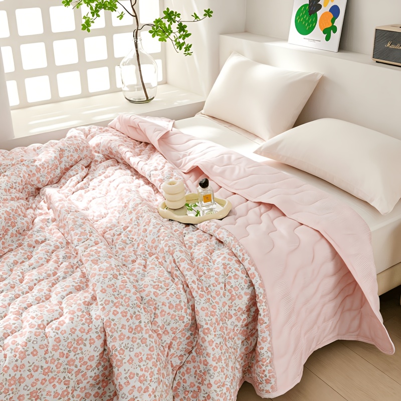 TEMU 1pc Pink Floral Reversible Summer Quilt, Skin-friendly And Breathable, Washable, Summer Air Conditioner Blanket For Home And Dorm