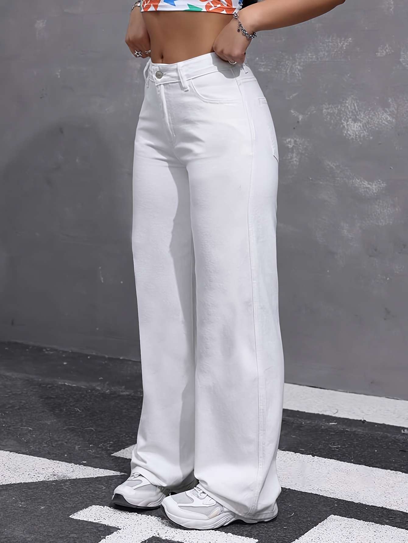 Women's High-Waisted Wide-Leg Jeans, White Fashionable Denim, Casual Loose Fit, Solid Color, Long Length, All-Season, Washed Out, Button Closure, for Everyday Wear
