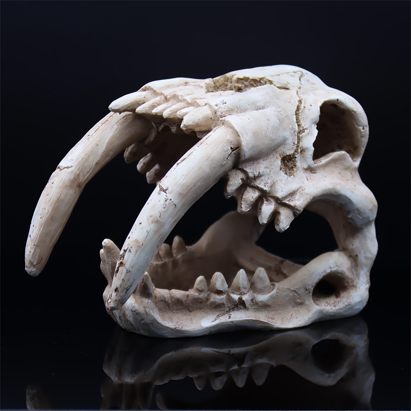 Realistic Saber Tiger Resin Ornament - Aquariums & Reptile , Fish Hideaway Decor