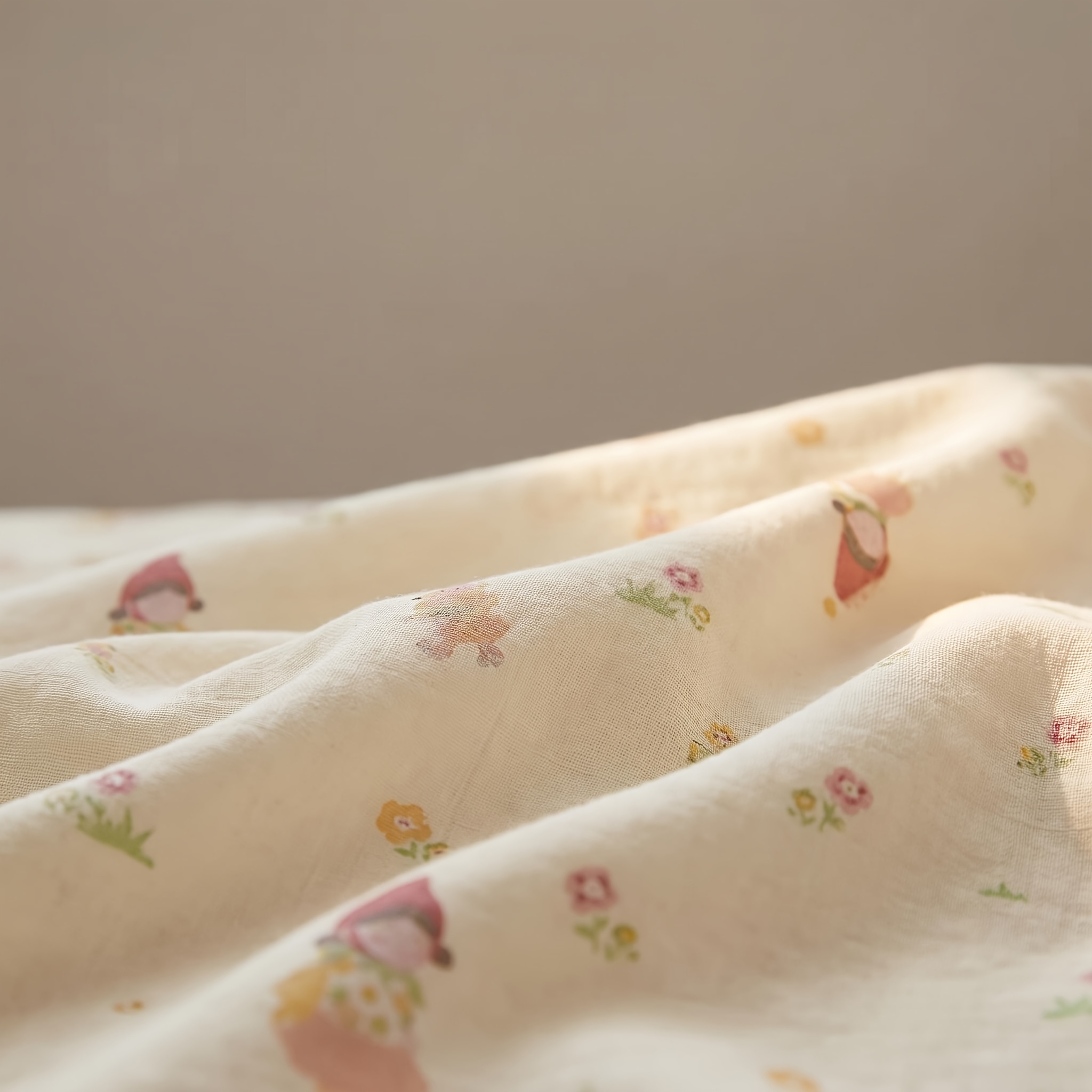 Soft Breathable Children's Fitted Sheet, Machine Washable