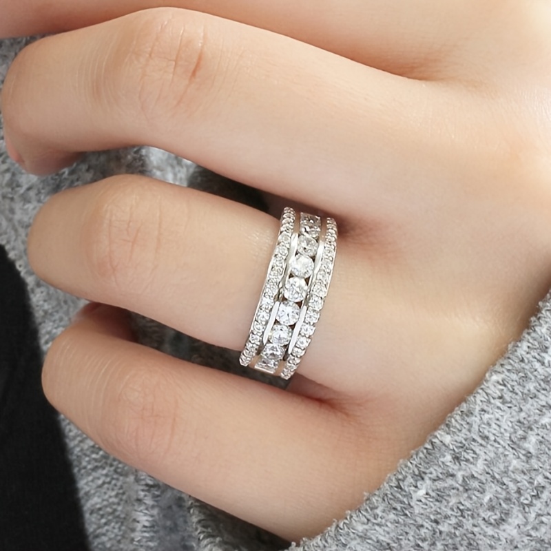 TEMU 1pc Bague Large Élégante en Cuivre pour Femme, Incrustation de Synthétique, Style Simple, d', Parfaite pour & Occasions Spéciales, Cadeau de la