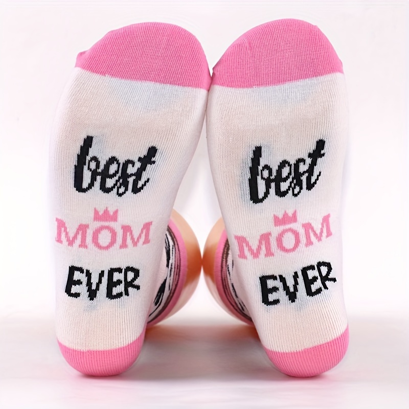 

1 Pair Of Unisex Cotton Fashion Novelty Socks, Best Mom Ever Mother's Day Patterned Men Women Gift Socks, For Outdoor Wearing & All Seasons Wearing