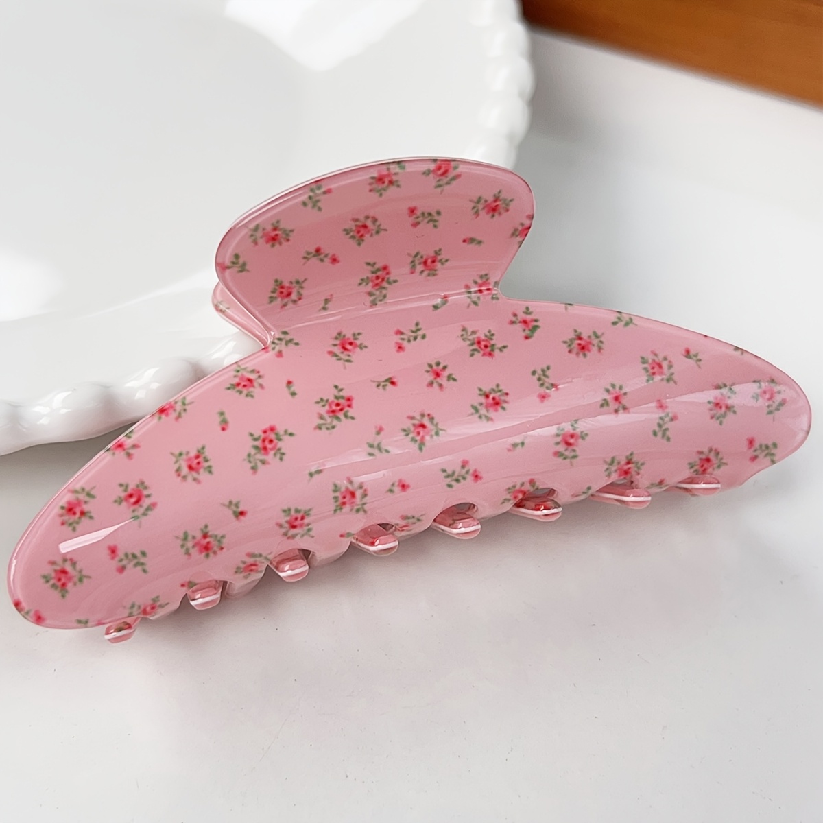 TEMU 1pc Gentle And Sophisticated Country Style Hairpin - Pink Floral Hairpin With Soft Pink Base + Small Rose . Suitable For Daily Updos, Makeup And