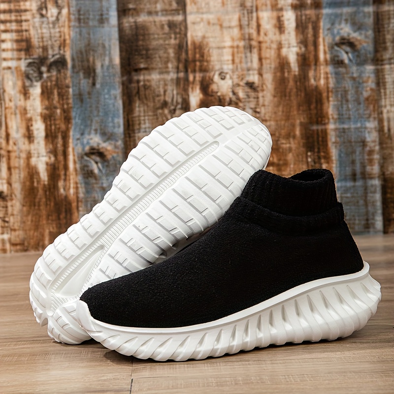 New Winter Collection of Thick-Soled Oversized Unisex Shoes, Warm Mid-Top Couple Shoes, Easy Slip-On Soft Casual Walking Shoes