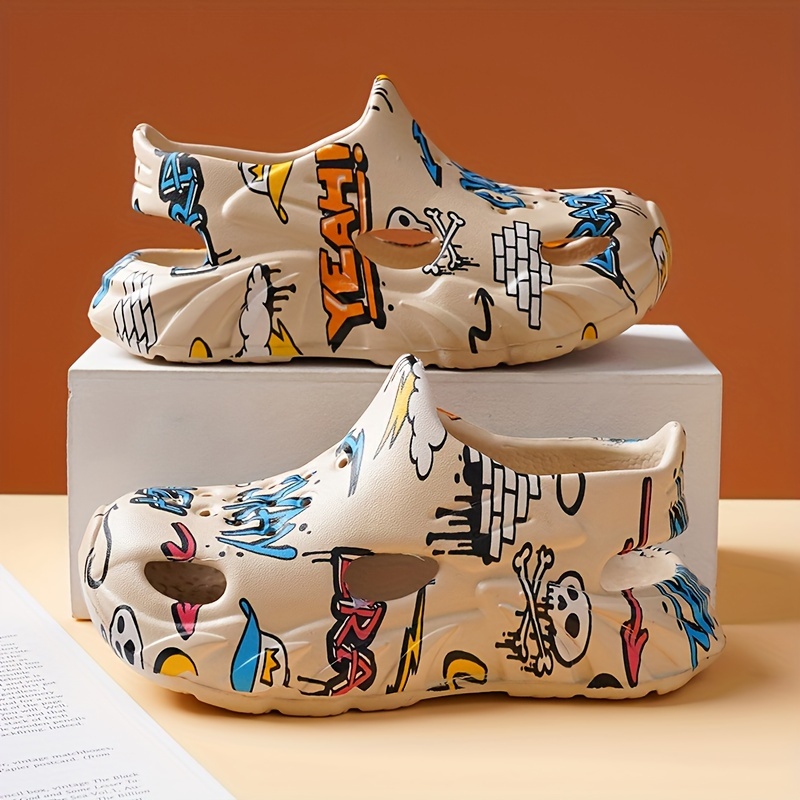 Casual Cute Cartoon Slip On Clogs For Boys, Lightweight Non-slip Wear-resistant Sandals For Indoor Outdoor Beach, Spring And Summer