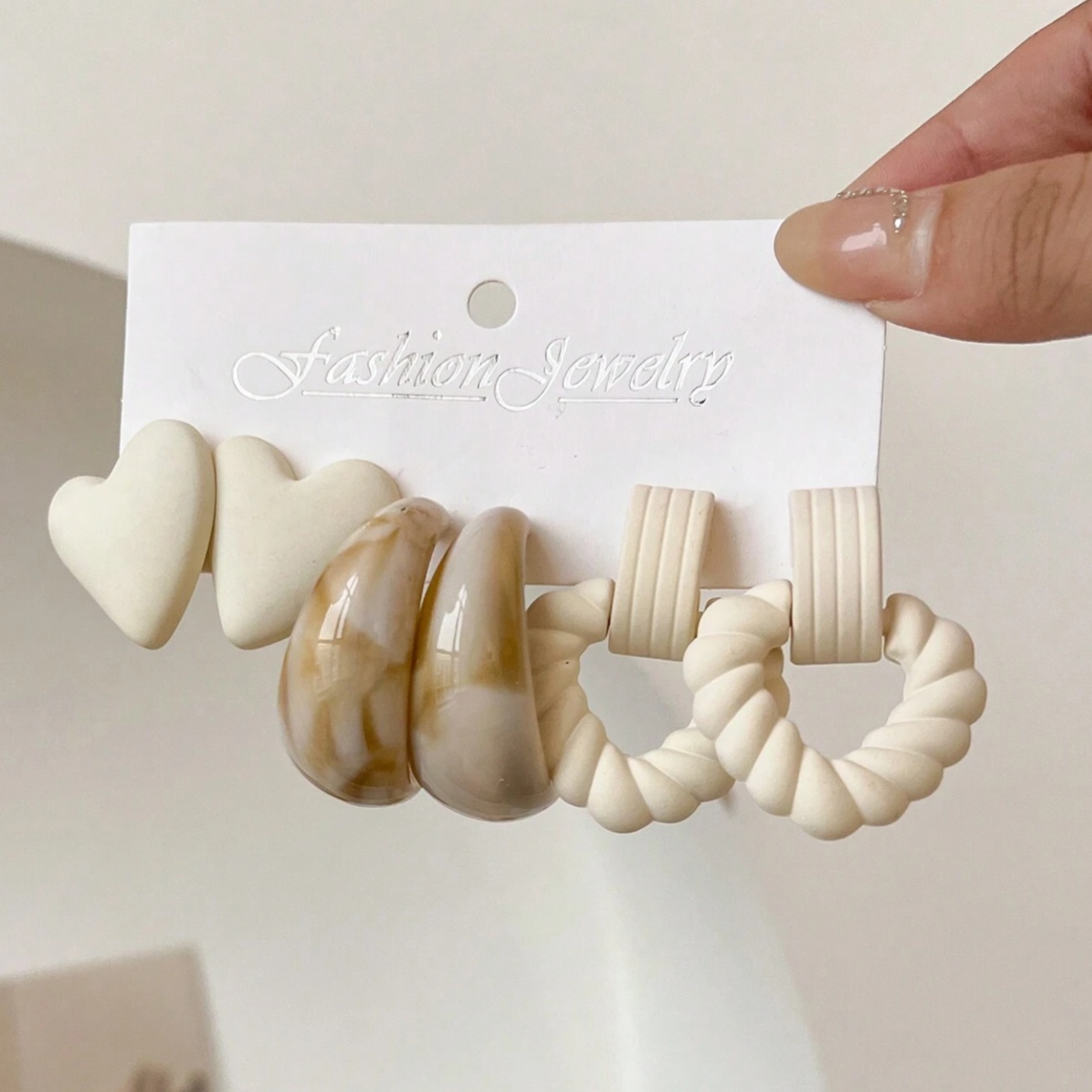 Image of 6pcs Irregular Geometric Heart Shaped Women's Fashion Ring Earrings Set Elegant Easy Style Suitable For Daily, Party Wearing Ear Jewelry As Gift Jewelry Set