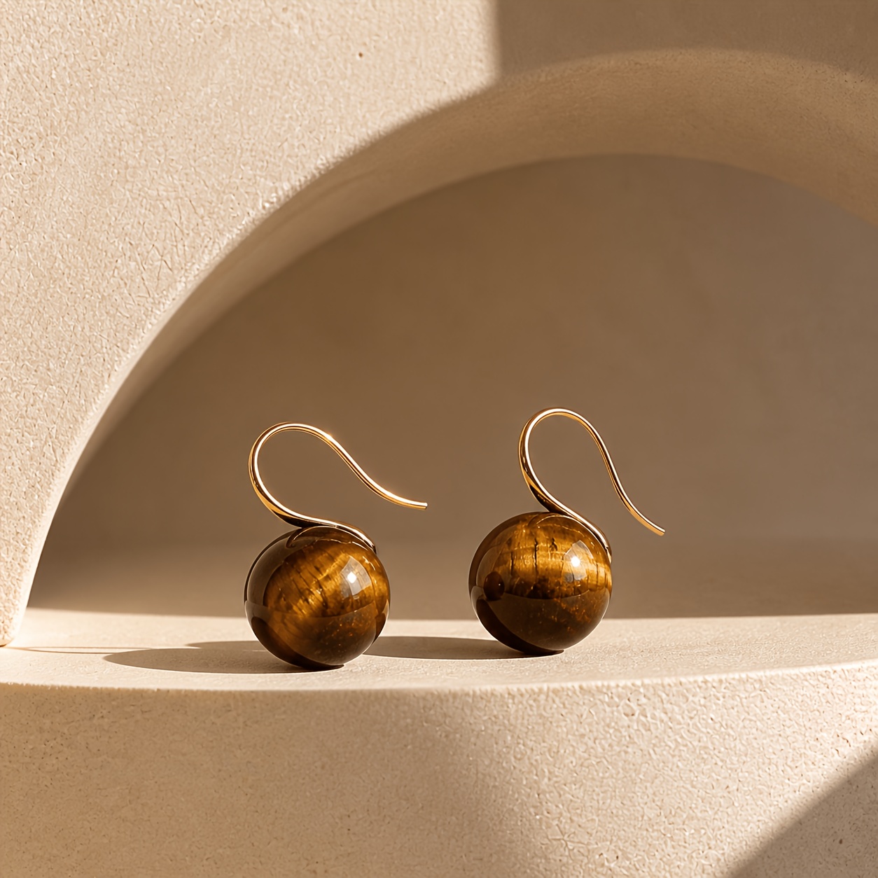 TEMU 1 par de aretes colgantes para mujer con cuentas de artificial marrón, aretes colgantes con gancho de cobre color dorado, joyería de y vintage,