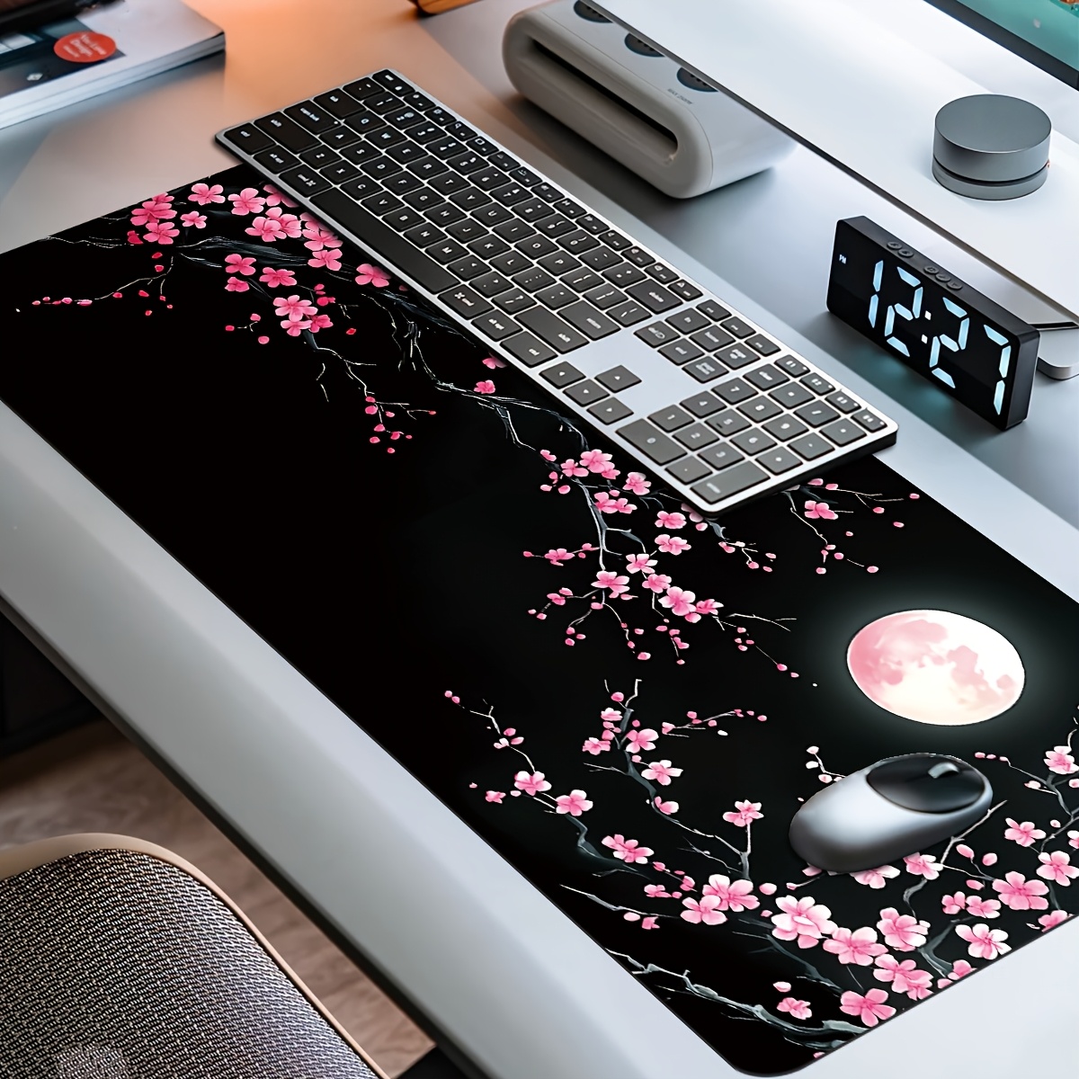 TEMU 1 Tapis de souris et de clavier de gaming rose à motif de fleur de prunier et de , adapté aux ordinateurs PC. tapis de bureau pour ordinateur