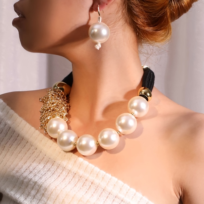 Pearl Necklace/Earring Set