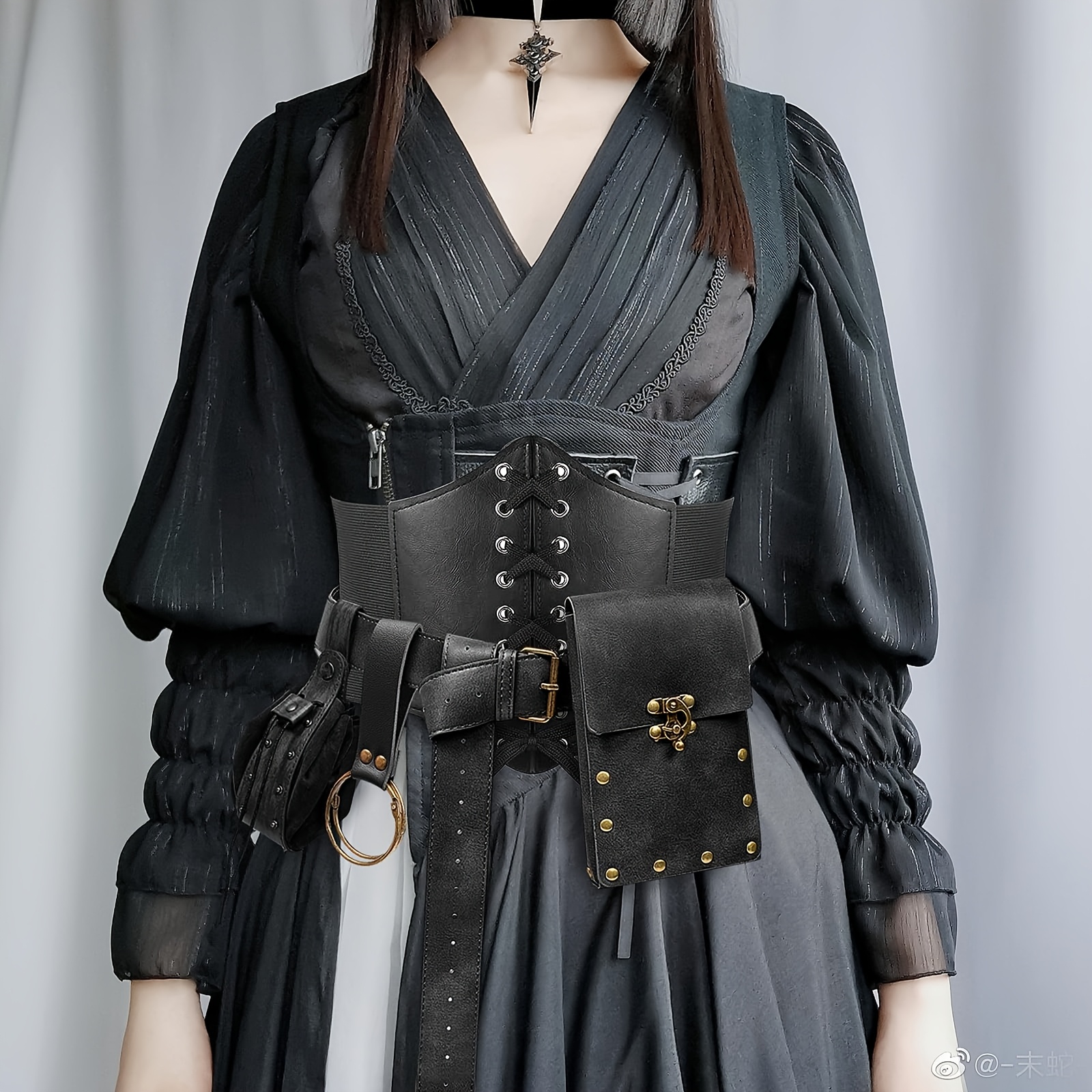 Medieval Renaissance Costume Set Belt Pouch Skirt Clips Potion Bottle Women 5pcs womens renaissance costume set belt purse potion bottle  main image 4