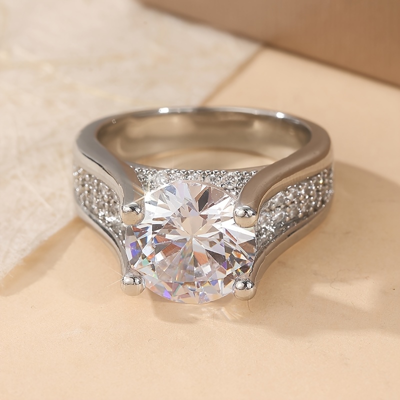 Image of Round Shiny Synthetic White Cubic Synthetic Zirconia Engasynthetic Gemstoneent Rings Wedding Anniversary Eternal Ring For Women