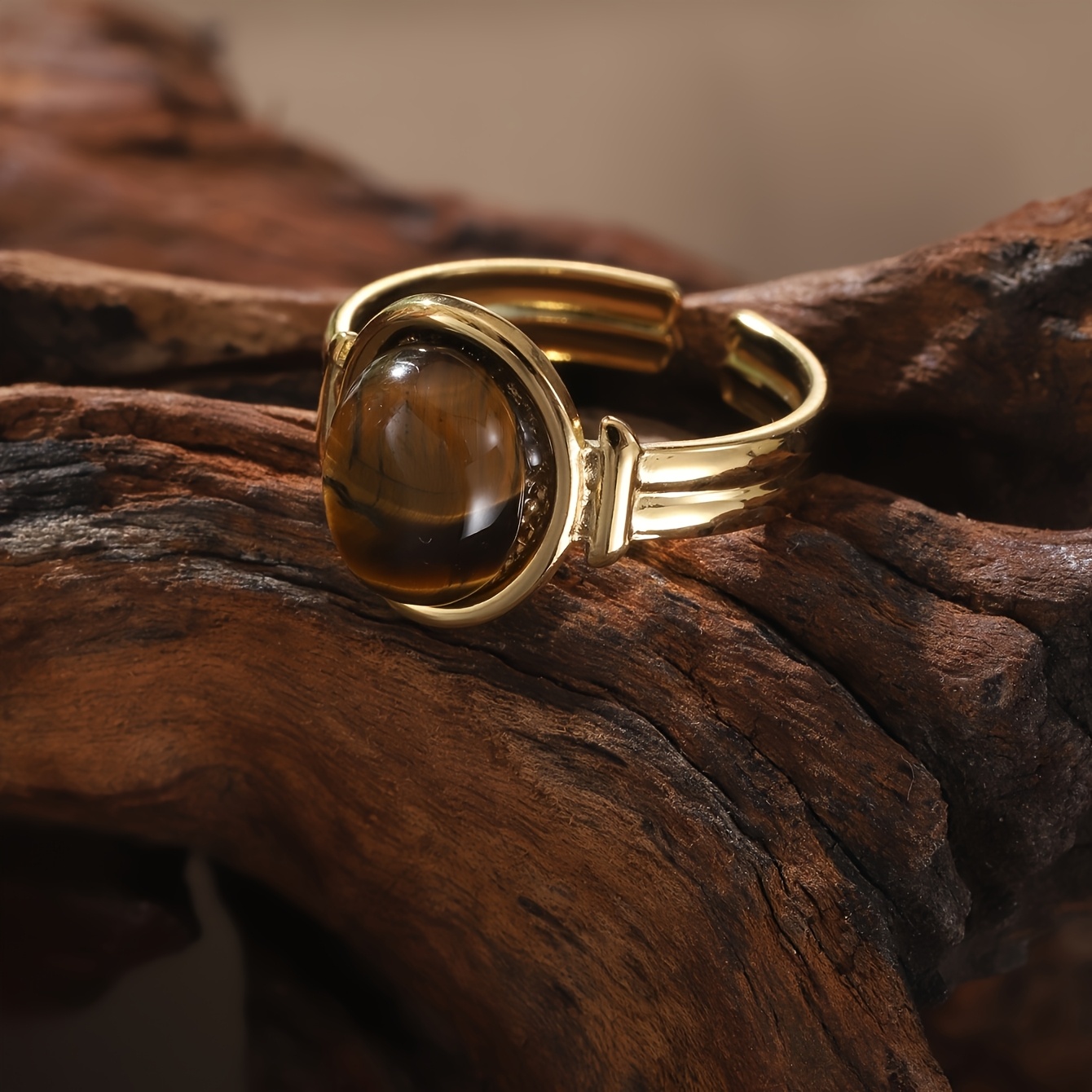E-shop 1 eleganter Retro-Stil Edelstahlring mit braunem Edelstein und goldenem Band, für den täglichen Gebrauch von Frauen, Partys und