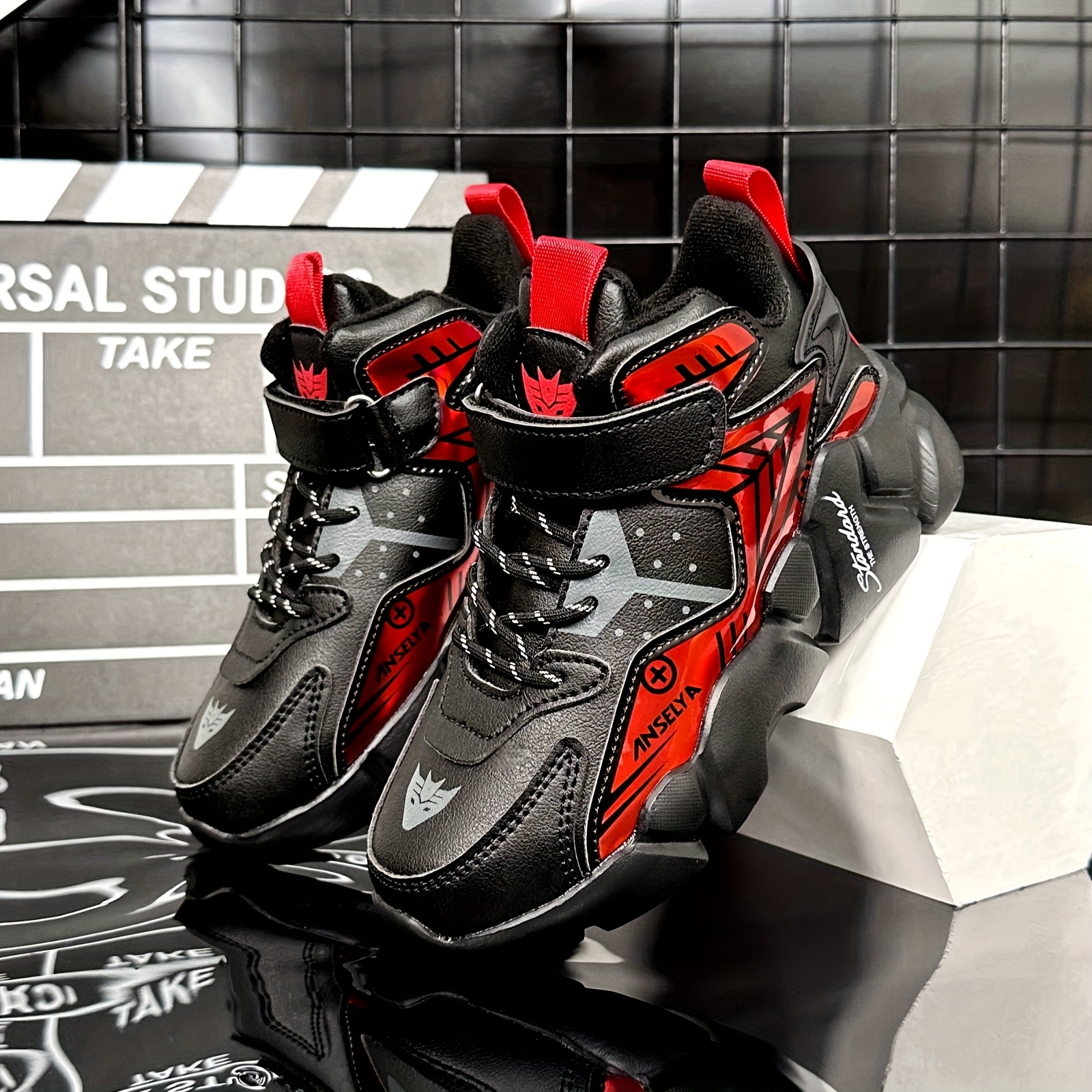 Jongensmode-sneakers - Duurzame laagtop-basketbalshoes met sluiting, ademende stofinleg en EVA-gepolijste zool voor outdoor-hardlopen, casual-draag - Comfort voor alle seizoenen, basketbalshoes, sportkleding, stijlvolle design met lusen, gevoerde EVA-zool