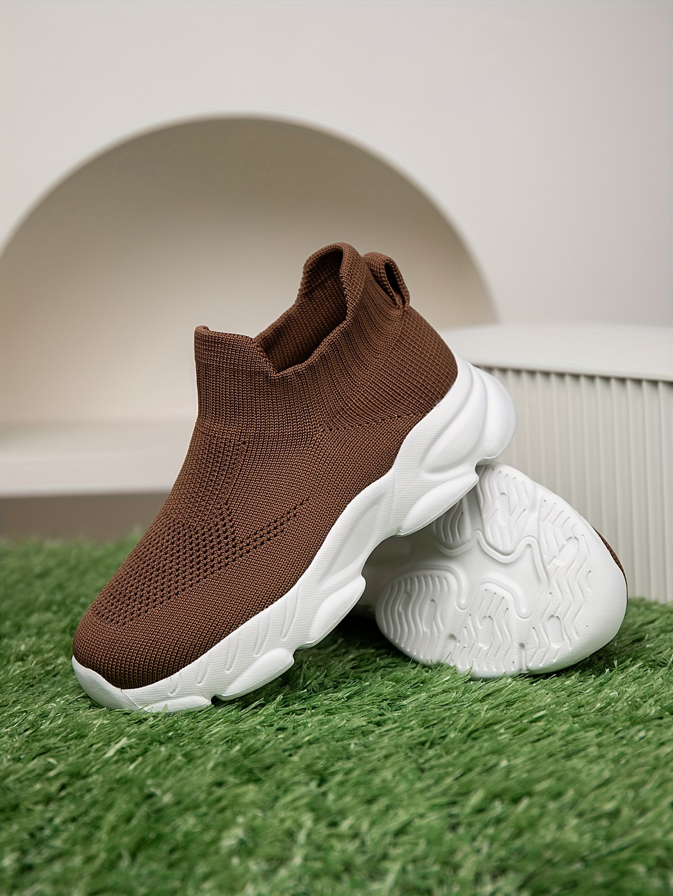 1 Pair of Unisex Knit Mesh Breathable Casual Sneakers, Lightweight and Comfortable, Suitable for All Seasons, Indoor/Outdoor Slip-On Sock Shoes, Trendy Footwear