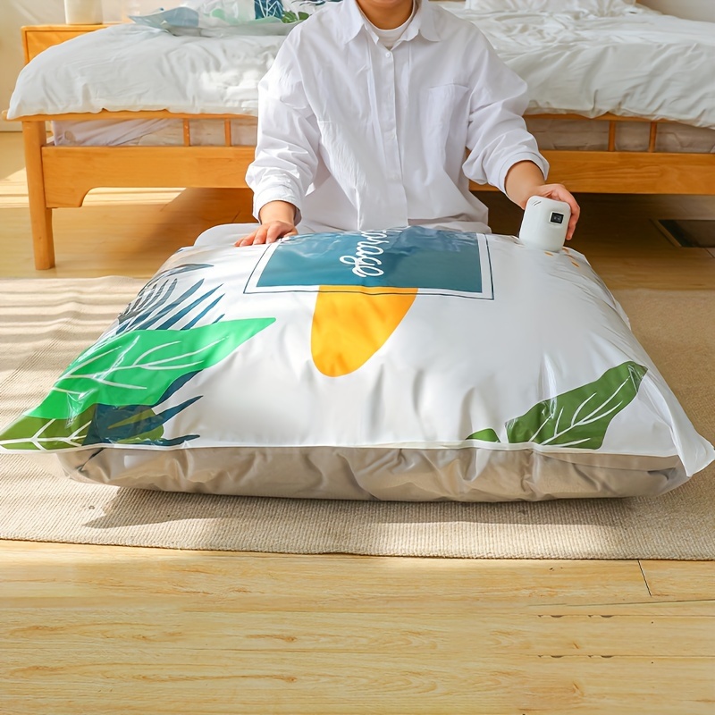 

Large Vacuum Storage Bag For Clothes, Down Comforters, Bedding, Pillows, Blankets Etc, Dustproof Space Saving Storage Bag