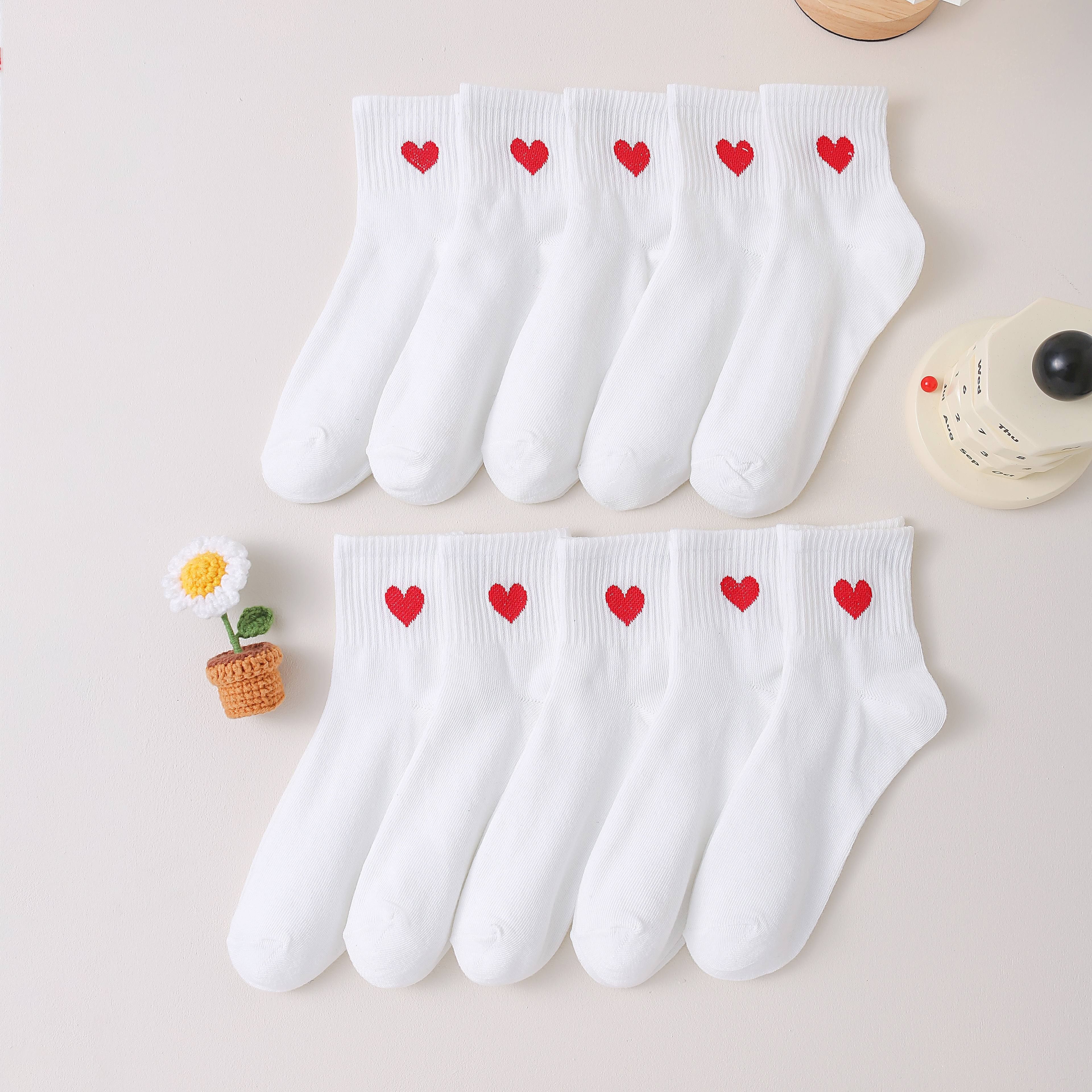 Image of 10 Pairs Of Black And White Heart-shaped Sports Mid-tube Socks
