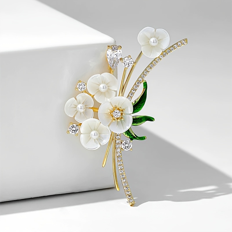 White Flower Brooch Women's Niche Senior Scarf Suit Corsage Delicate Pin