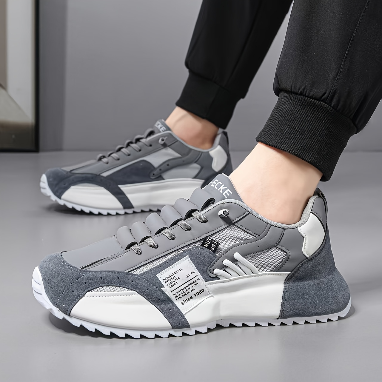 Men's Vintage Slip-On Sneakers - Breathable Mesh and Thick Sole