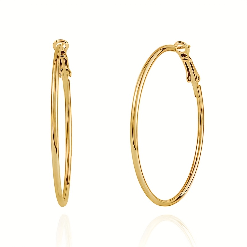Image of 1pair Fashionable Easy Versatile Metal Halo Earrings Women' Festival Party Classic Shiny Ear Hoops