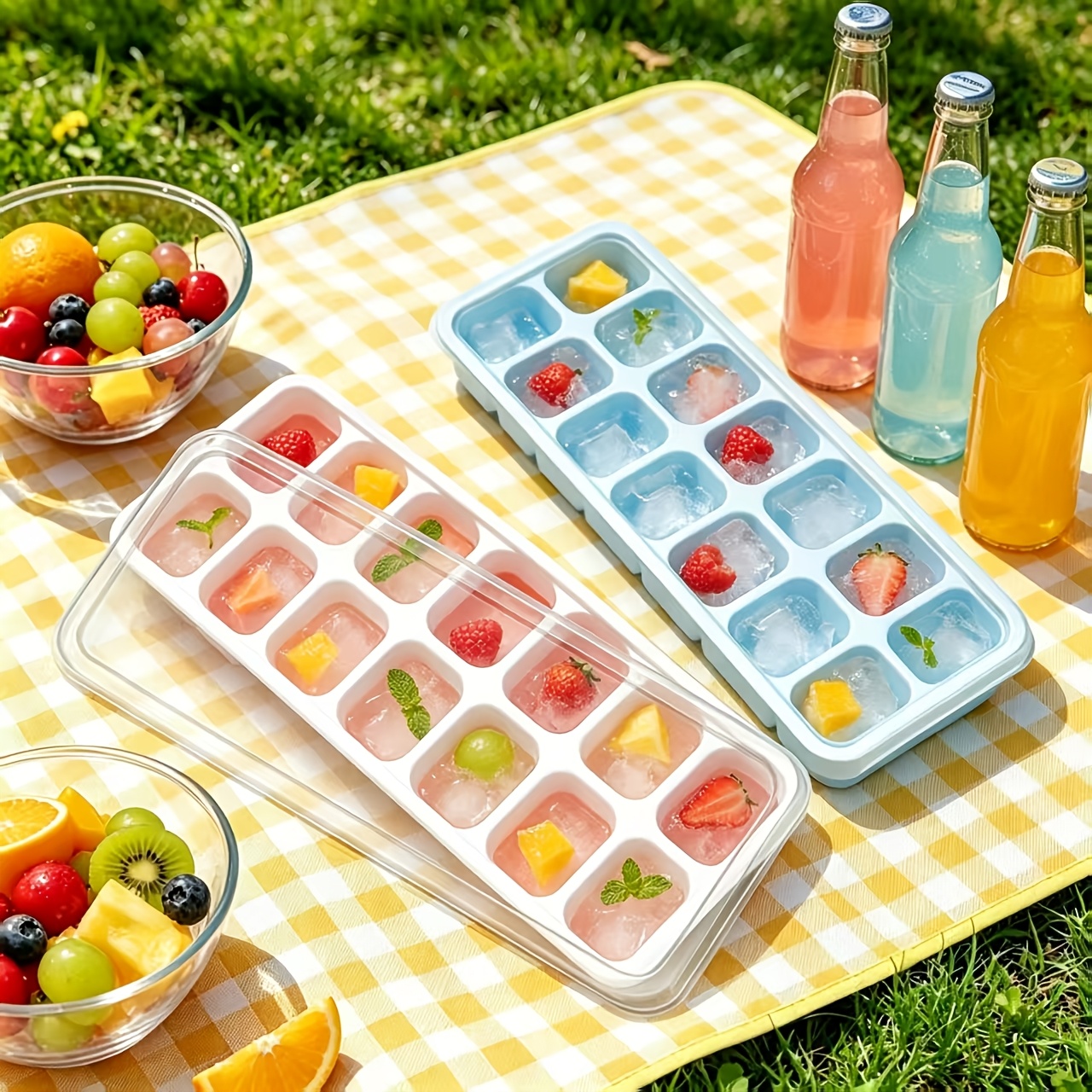 4pcs (2 Trays + 2 Lids) Ice Cube Tray Set, Random Colors, 14-grid Spill-proof Stackable Ice Mold With Removable Lid, Kitchen Accessory For Roostertails & Refrigerator