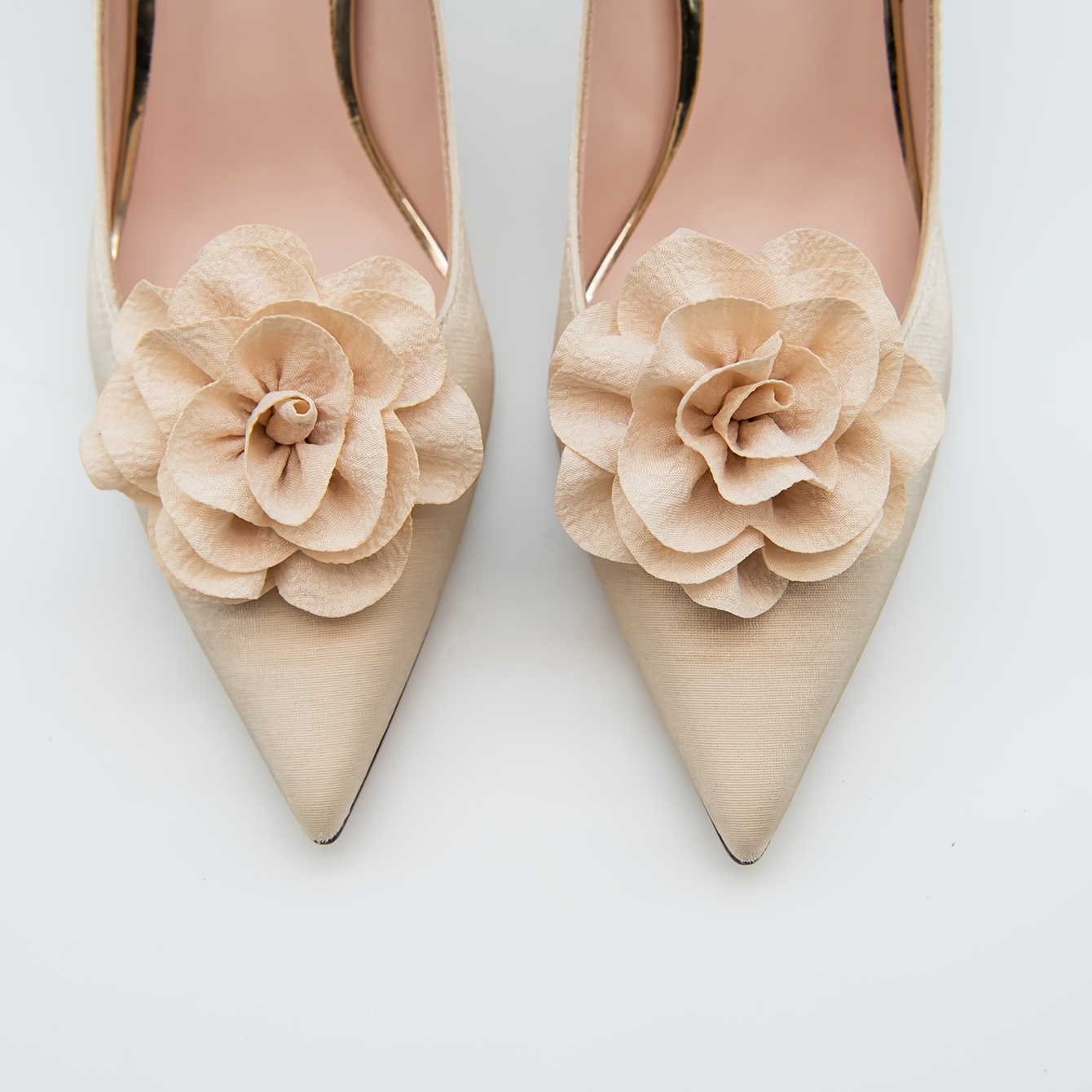 TEMU 2pcs Set Light Apricot Fabric Camellia Shoe Clips, Handcrafted With -dimensional Camellia , Exuding A Gentle And Elegant Texture. The Detachable