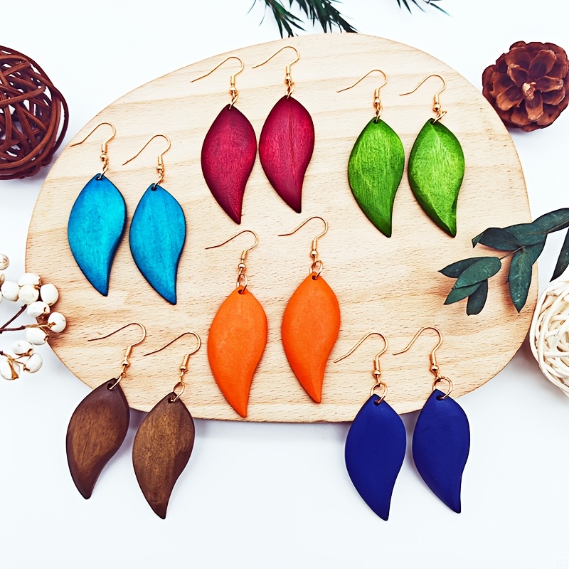 

1 Pair Bohemian Style Wooden Leaf Drop Earrings, Fashionable Dangle Earrings For Women, Vacation, Outing, Gift, Party, Autumn/ Accessory, Quirky Earrings