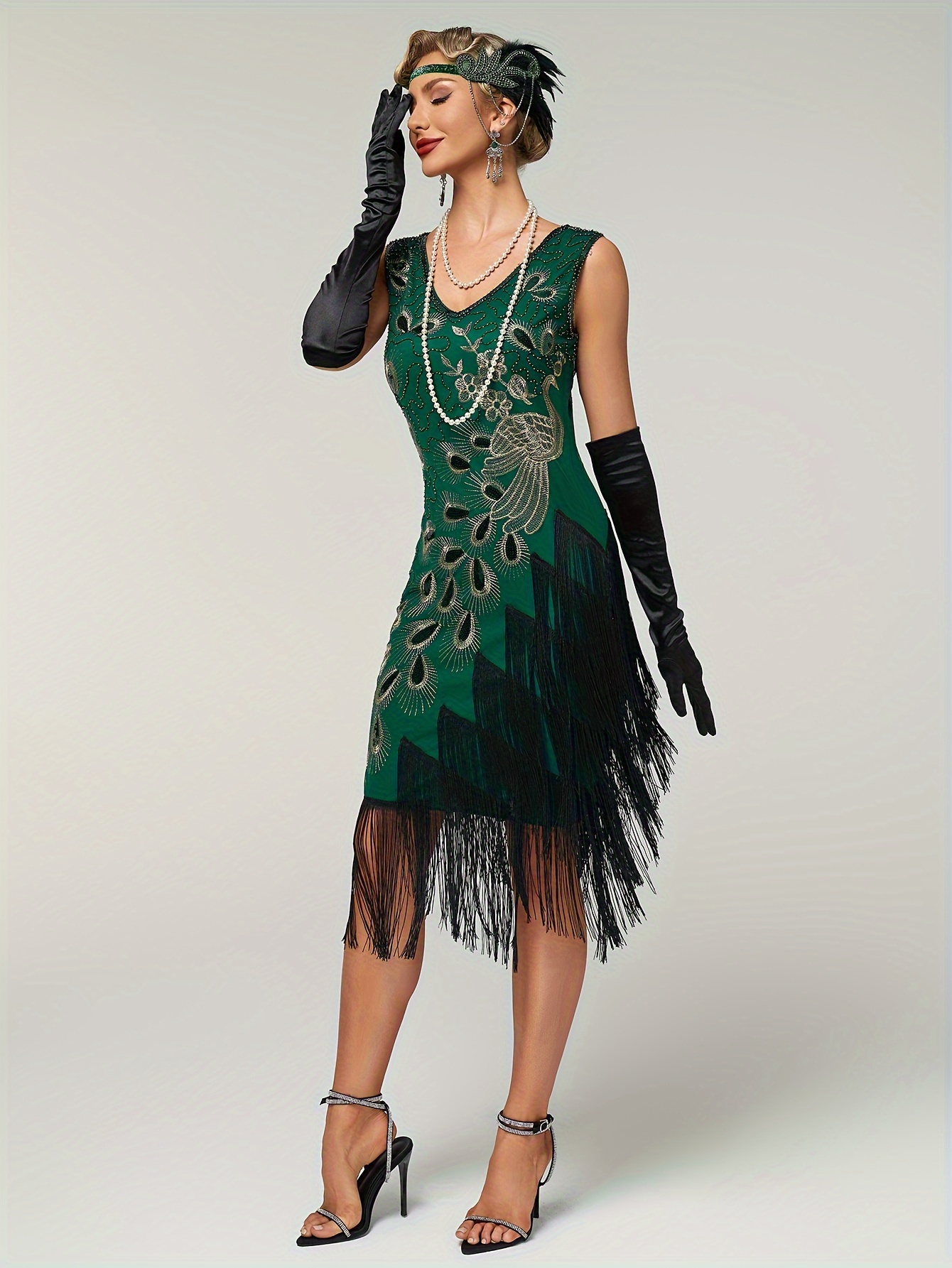 Robe de mariée vintage des années 1920, modèle unique, jupe à volants, –  Rosymae, image size:800x1066