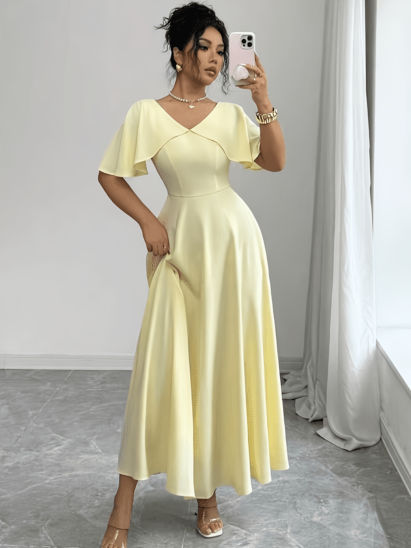 yellow dress