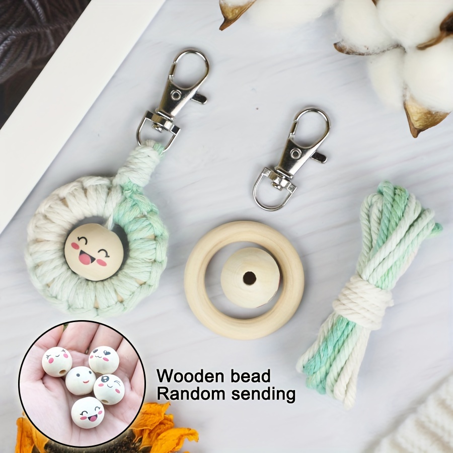 Keychain, Homemade Cute Small Flower Happy Face Keychain Set, Macrame Kit Beginner Tutorial, Bag Decoration ( Random)