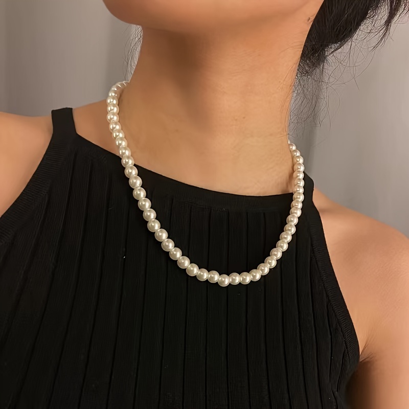 

1pc Elegant 2-inch Pearl Necklace For Women - Chic Creamy White Plastic Beads, Parties, Weddings & Casual Attire, Pearl Jewelry