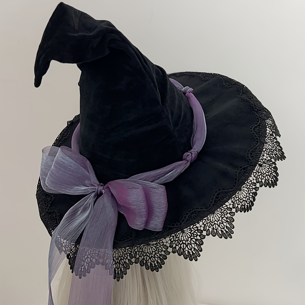 TEMU 1 Chapeau de Sorcière d'Halloween avec Nœud et Dentelle - Bonnet Noir pour Cosplay, Déguisées et Événements Thématiques - Lavage à Uniquement