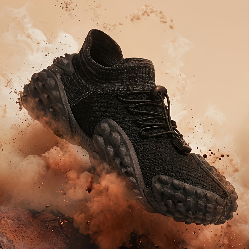 Summer New Men'S Breathable Fly Weave Shoes Outdoor Hiking Walking Shoes Slip-On Durable Durian Sole Casual Sports Shoes Low-Top Thick Casual Hiking Shoes Large Size Men'S Shoes