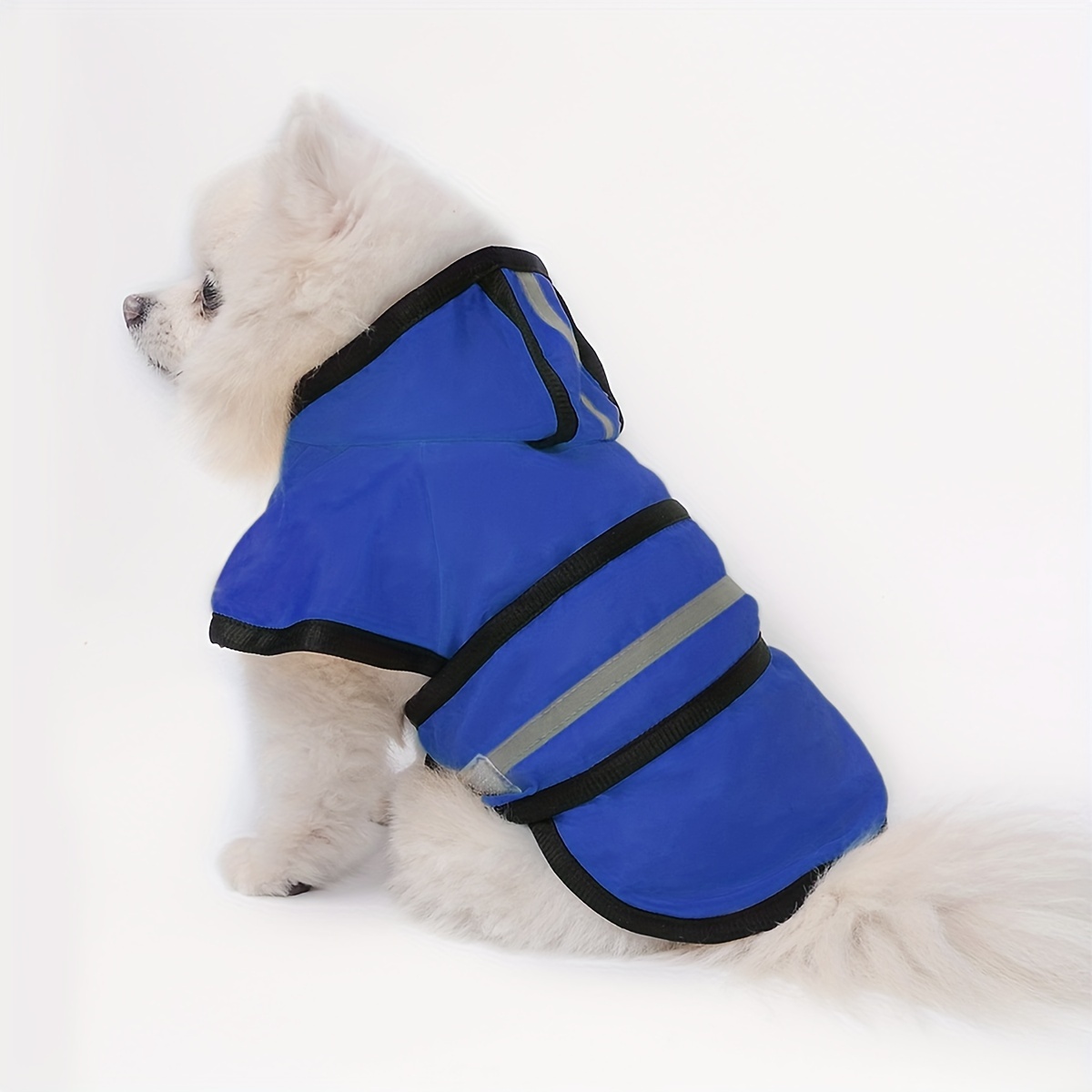 Pet raincoat, adjustable dog raincoat, thin and suitable for all seasons, with excellent waterproof performance. Available in 3 colors: yellow, blue and red. Complete sizes: XS, S, M, L, XL, 2XL, 3XL, 4XL. Suitable for all dog breeds.