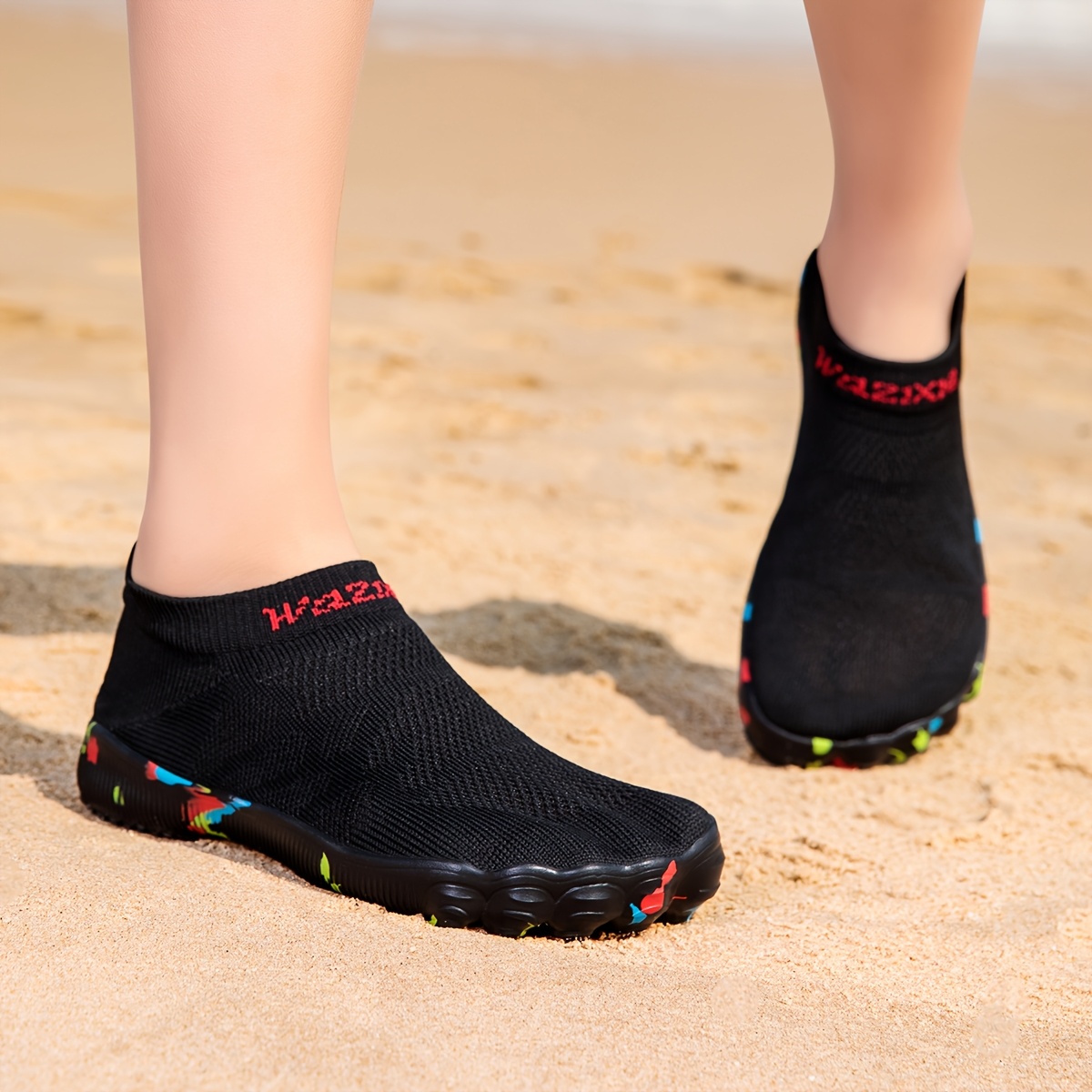 Chaussures de plage antidérapantes pour hommes et femmes, chaussures d'eau à séchage rapide et respirantes, chaussures de natation et de ruisseau, chaussures de fitness et de yoga, chaussures de randonnée pour l'escalade et la corde à sauter en plein air