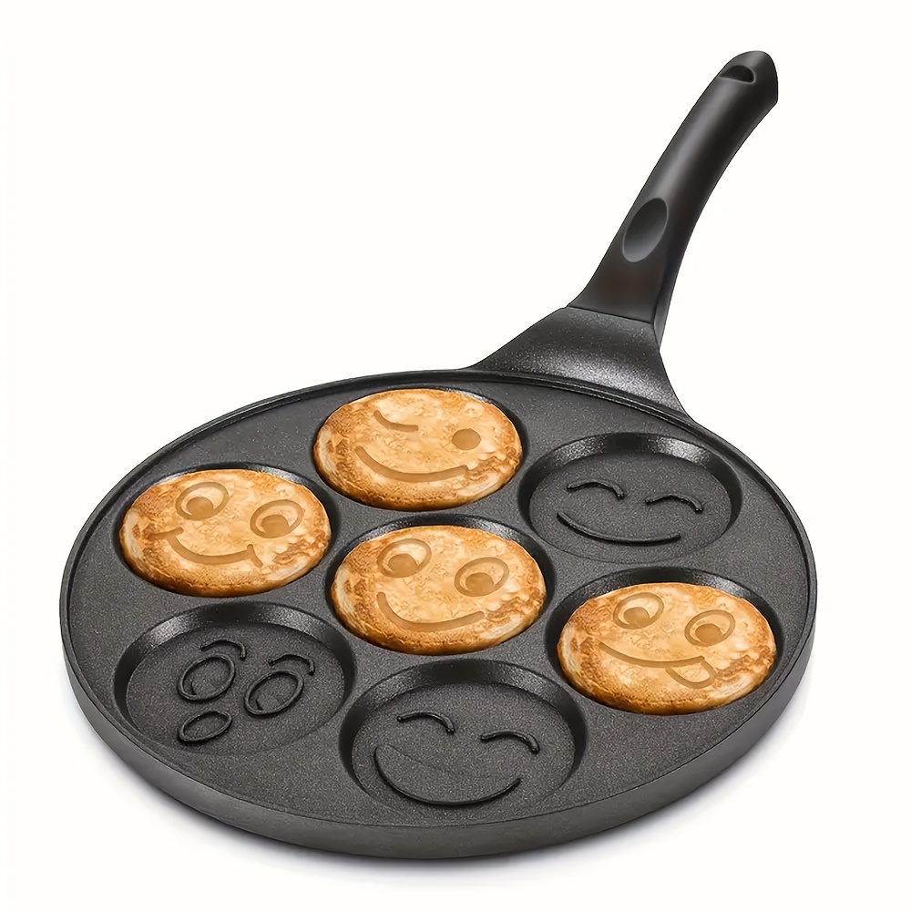 E-shop 1 Stück Mini-Pfannkuchenpfanne mit 7 fröhlichen Gesichtermustern - Antihaft-Aluminiumlegierung, hitzebeständiger Griff & leicht zu reinigendes