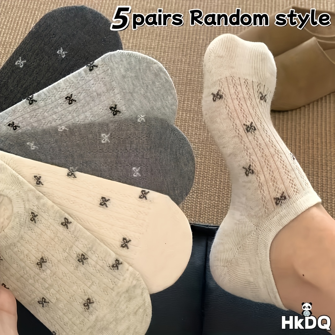 Image of 5 Pairs Of Packaged Women's Boat Socks In A Bow Tie Style, Featuring A Thin, Anti-slip Design With No Heel, Perfect For Summer. Are Breathable And Have A