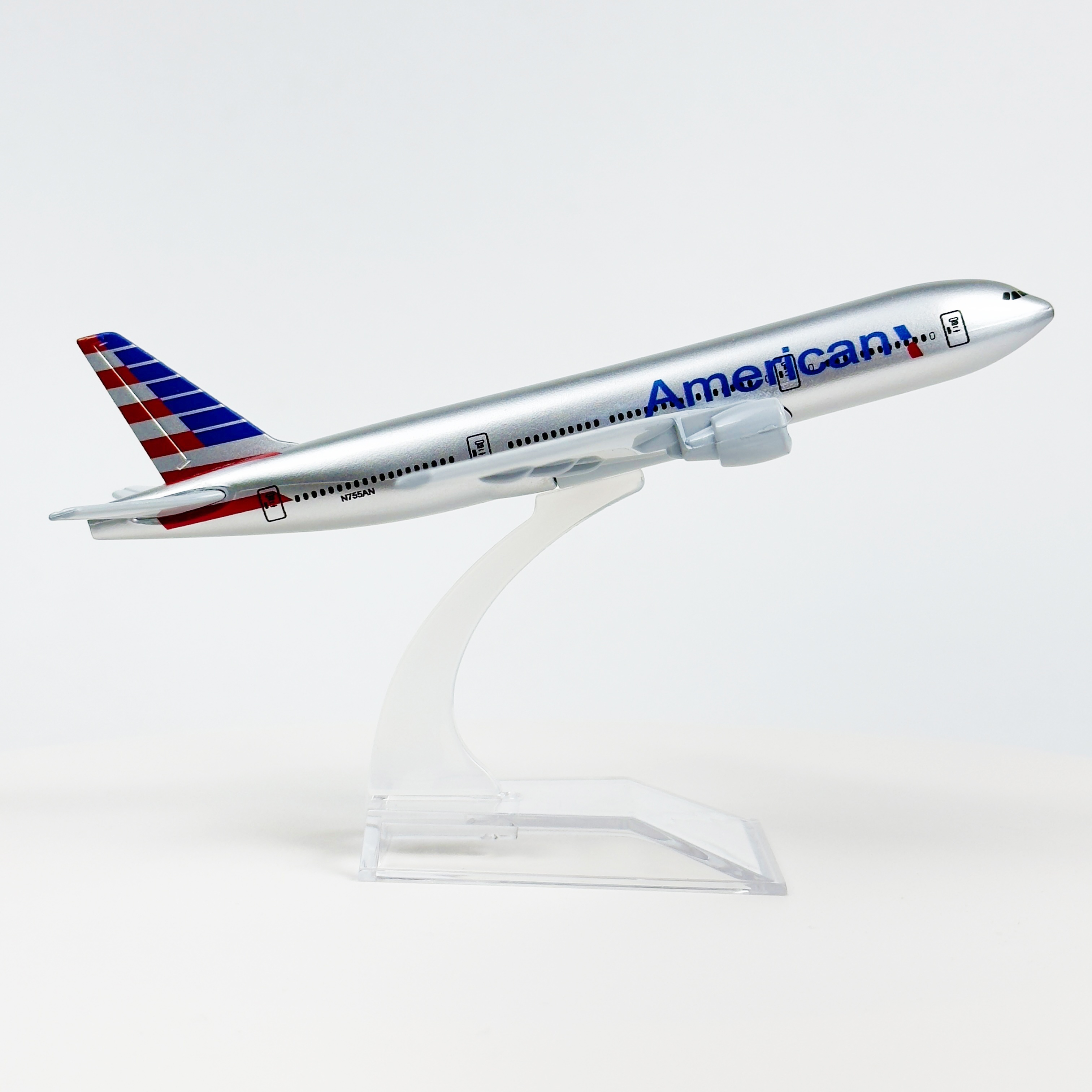 

Aa 777 Diecast Metal - 1/400 Display Stand, Silvery Alloy Collectible For Enthusiasts