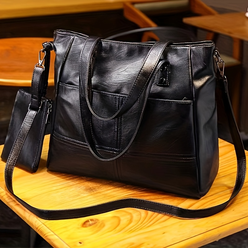 

-selling - 2024 New Autumn And Winter Fashionable Tote Bags With Large Capacity, Which Or Slung The Body And Are Must-haves For Commuting And Traveling. Are Letter-patterned Bags.