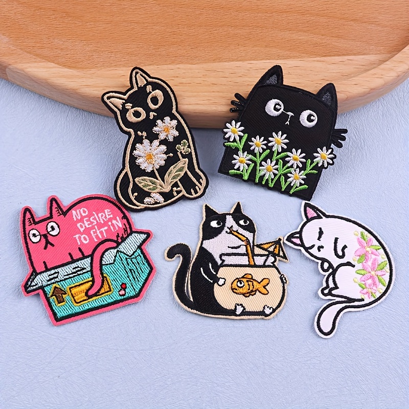 

5pcs Cat & Flower Embroidery Iron-on Patches, Thermoadhesive Appliques For , Decor, Artistic Fabric Patches For Sewing, No Feather, Universal Holiday Use