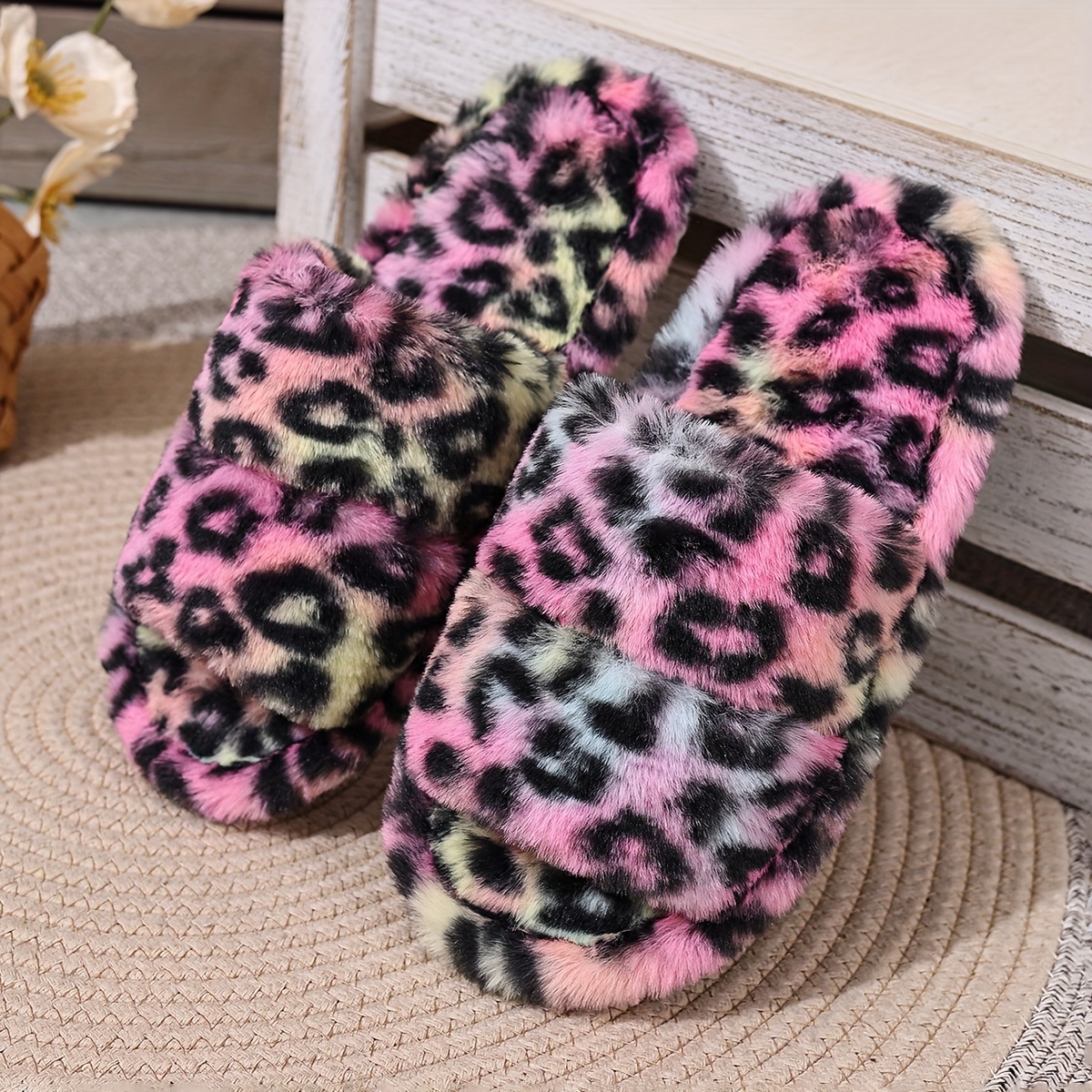 Image of Comfortable Colorful Leopard Print Plush Indoor Slip-on Slippers For Men And Women, Women Shoes