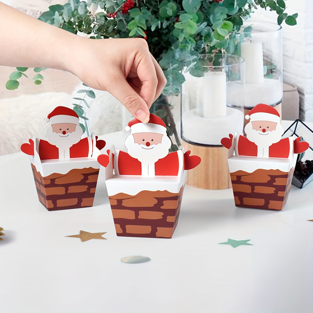 

10pcs Santa Claus Chimney Climb Candy Gift Boxes, Christmas Treat Containers With Santa Decoration, Holiday Party Favors Packaging