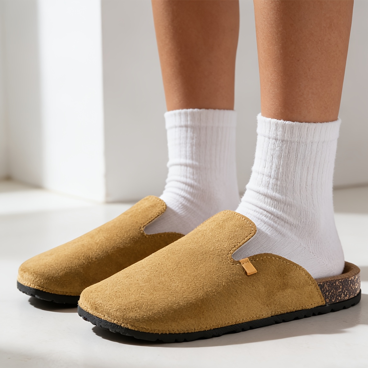 New Spring And Summer Mule Shoes with Dual Wear Design, Ultra-Convenient Soft Sole, Comfortable And Breathable, Wide Toe Not Crowded, Slip-On And Off, Multi-Scene Casual Shoes for Home, Pickup, And Leisure, Large Size Unisex Couple Shoes