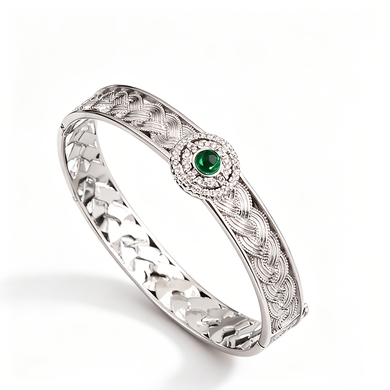 Image of 1pc S925 Silver Retro Light Luxury Bracelet, Brushed Woven Texture With Green Inlaid Synthetic Zirconia, Unisex, Suitable For Daily Wear And Banquets, For Holiday Gifts