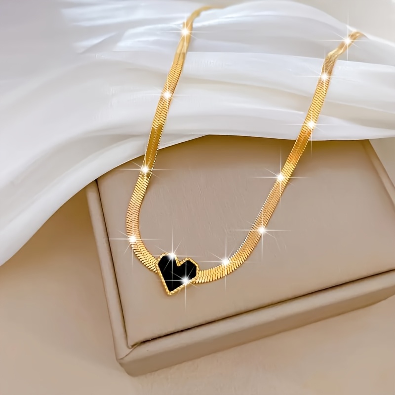 Ladies' Minimalist Golden-Tone Heart Pendant Necklace