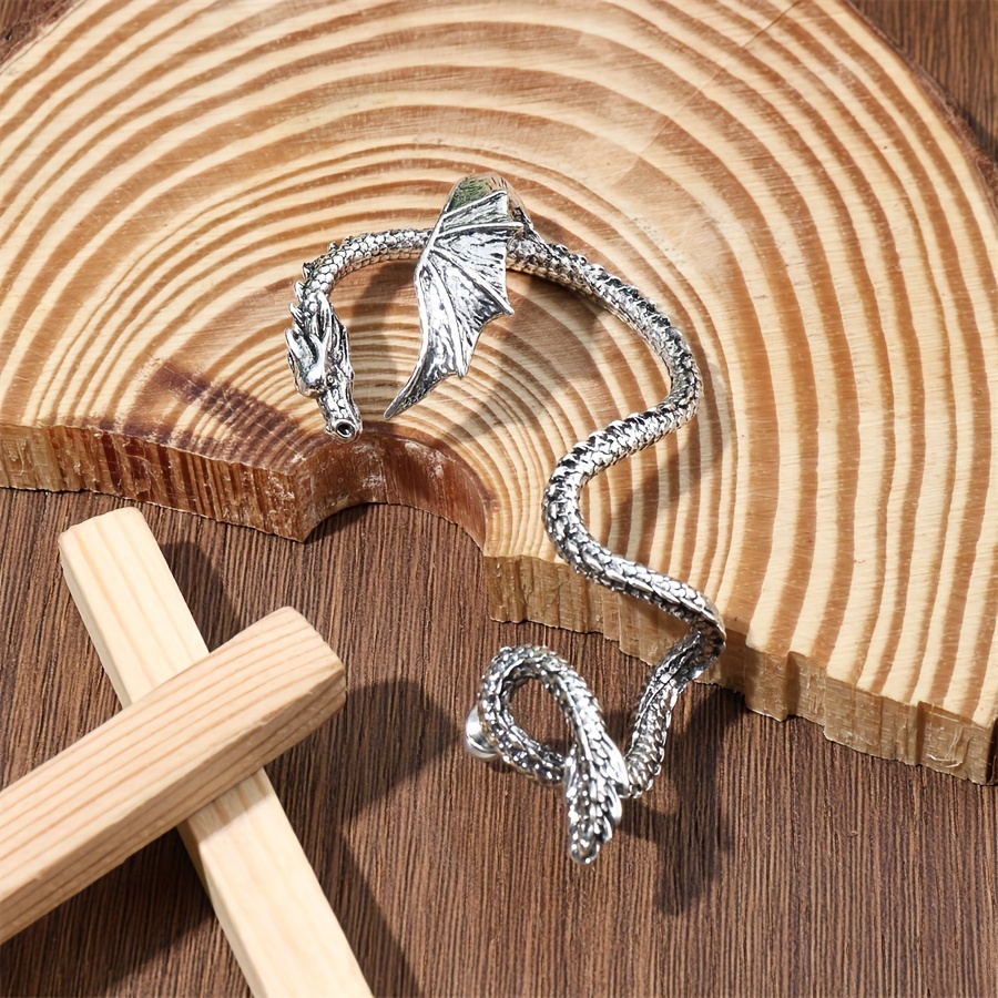 Vintage Punk Alloy Flying Dragon Earrings