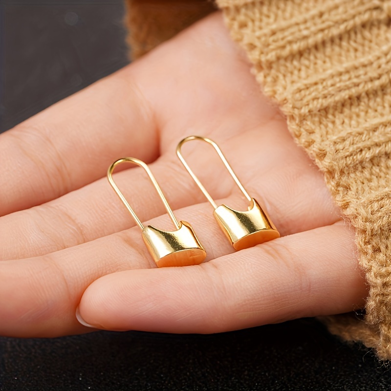 Stylish Dangling Earrings & Lock Shaped Earrings Set