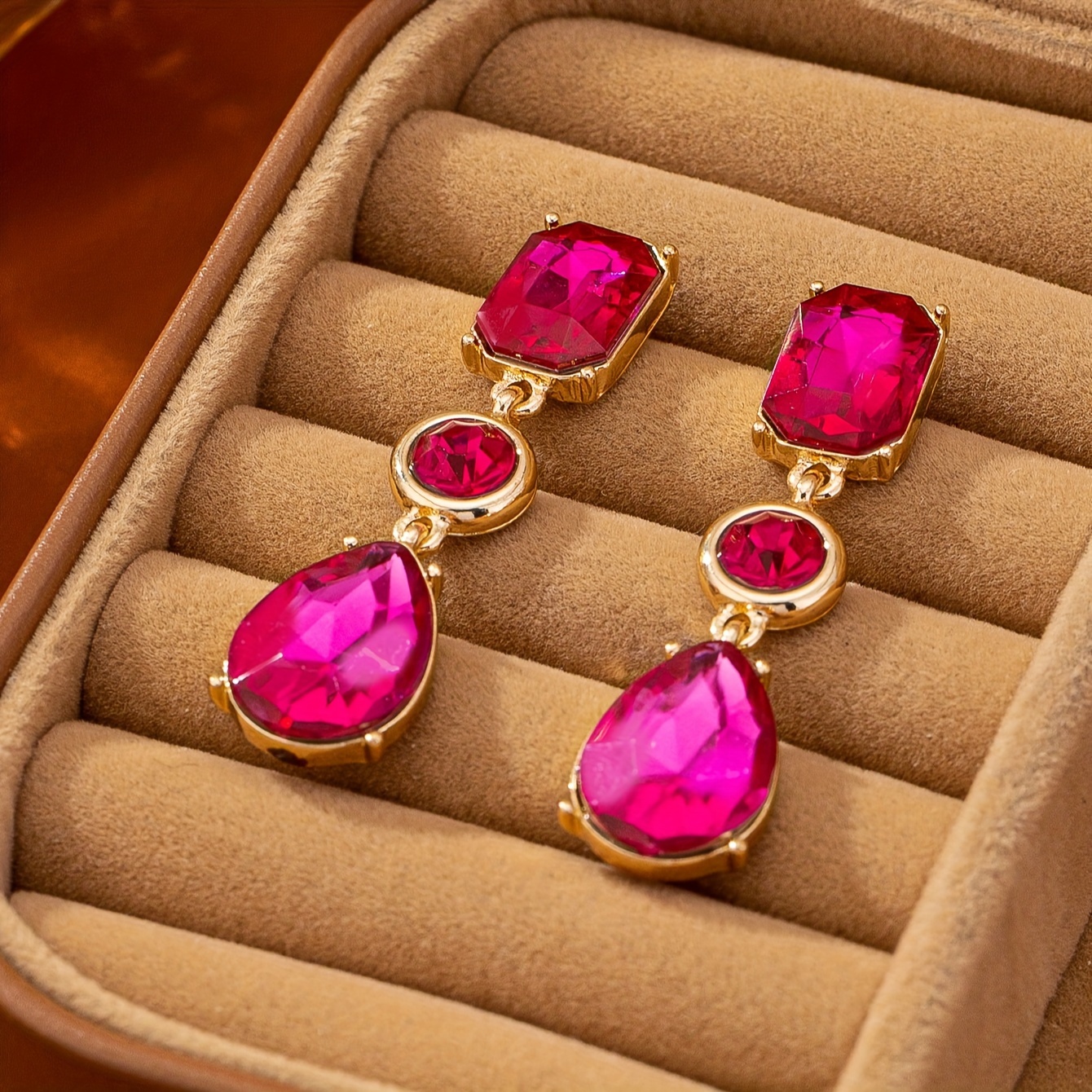 Elegant Fashionable Earrings for Weddings and Banquets