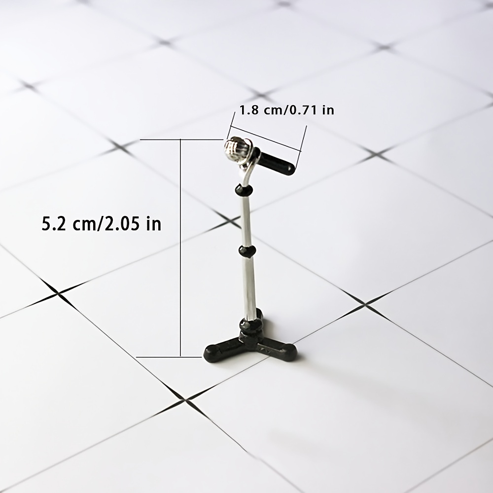 Mini Microphone Stand Simulation Model, Dollhouse Accessory For Miniature Scenes
